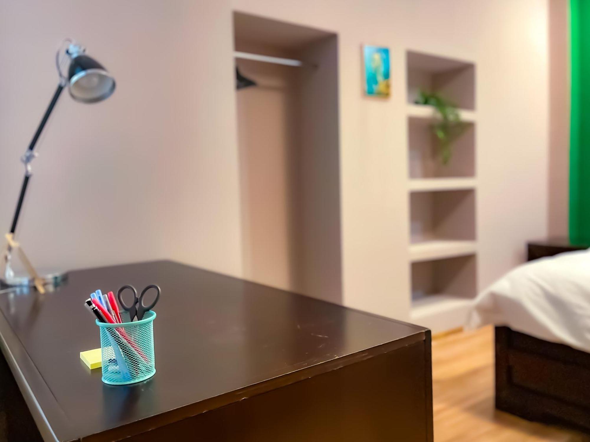 Appartamento Cool Flat In The Heart Of Bucharest'S Fun And History Esterno foto